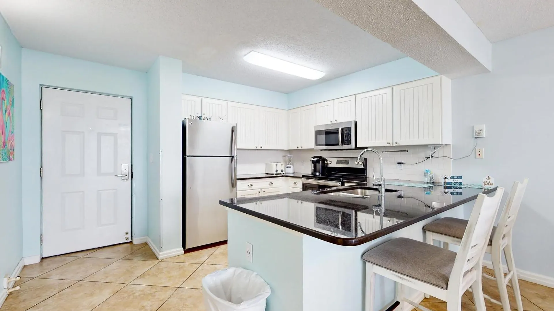 Pelican Beach Resort III Destin Apartment