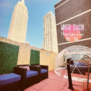 https://hotel-and-the-city-rooftop-city-view.us-newyorkcity.com