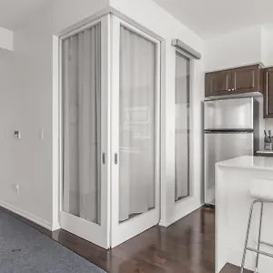 https://2-bedroom-w-amazing-views-parking.niagara-fallshotels.com